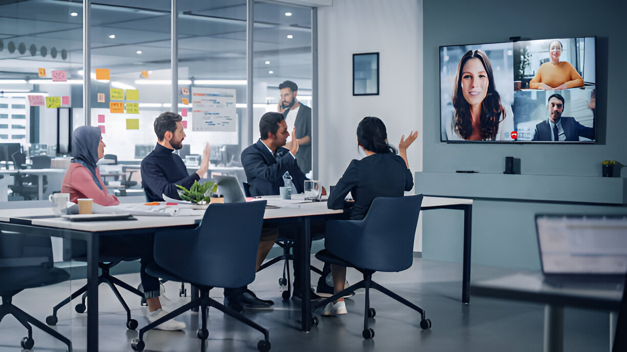 Leading future think move solutions